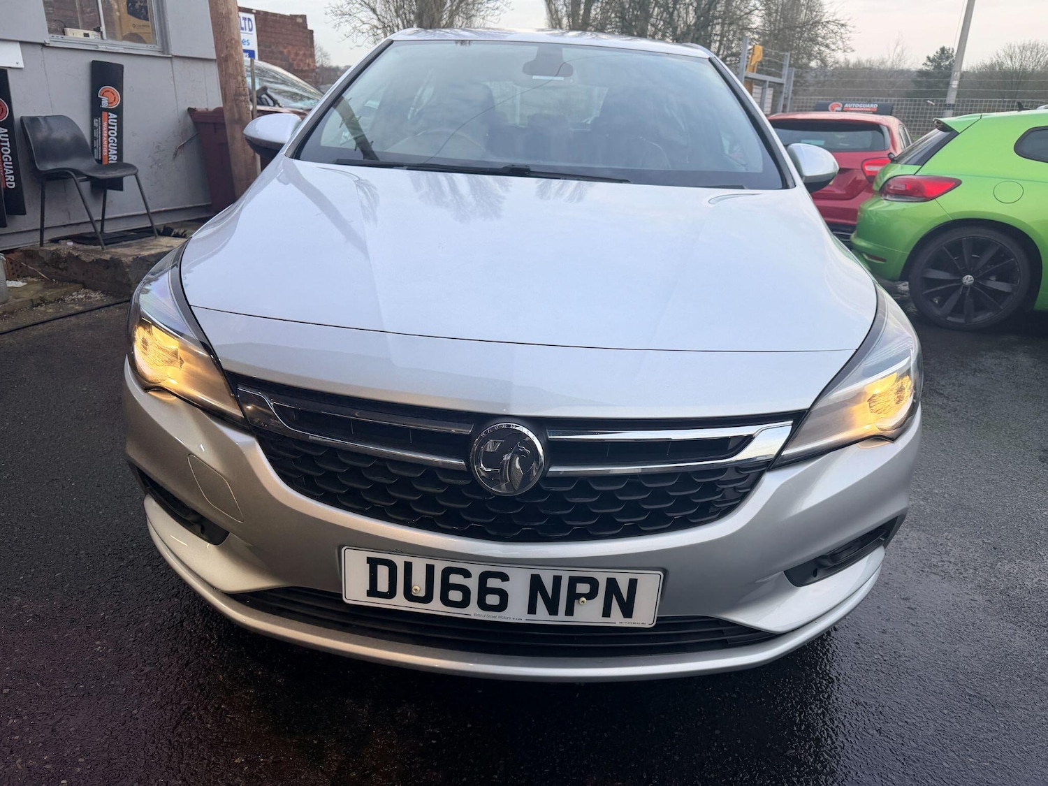 Used Vauxhall Astra for sale - 77794268: Photo 2