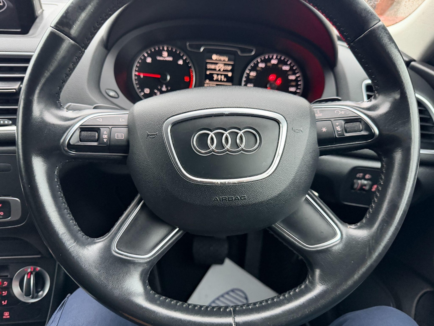 Used Audi Q3 2014 for sale - 77794181: Photo 32