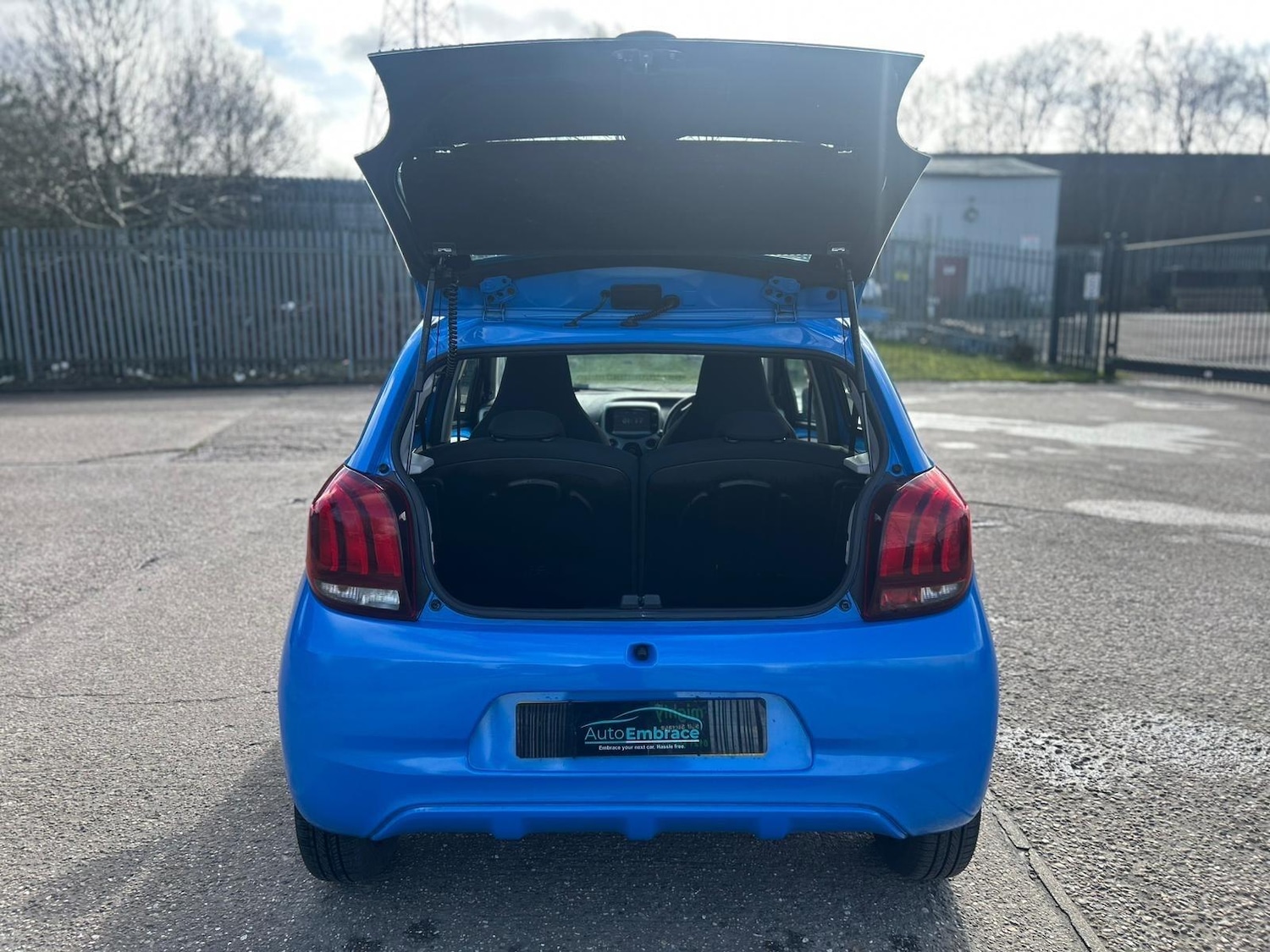 Used Peugeot 108 2016 for sale - 77695781: Photo 17