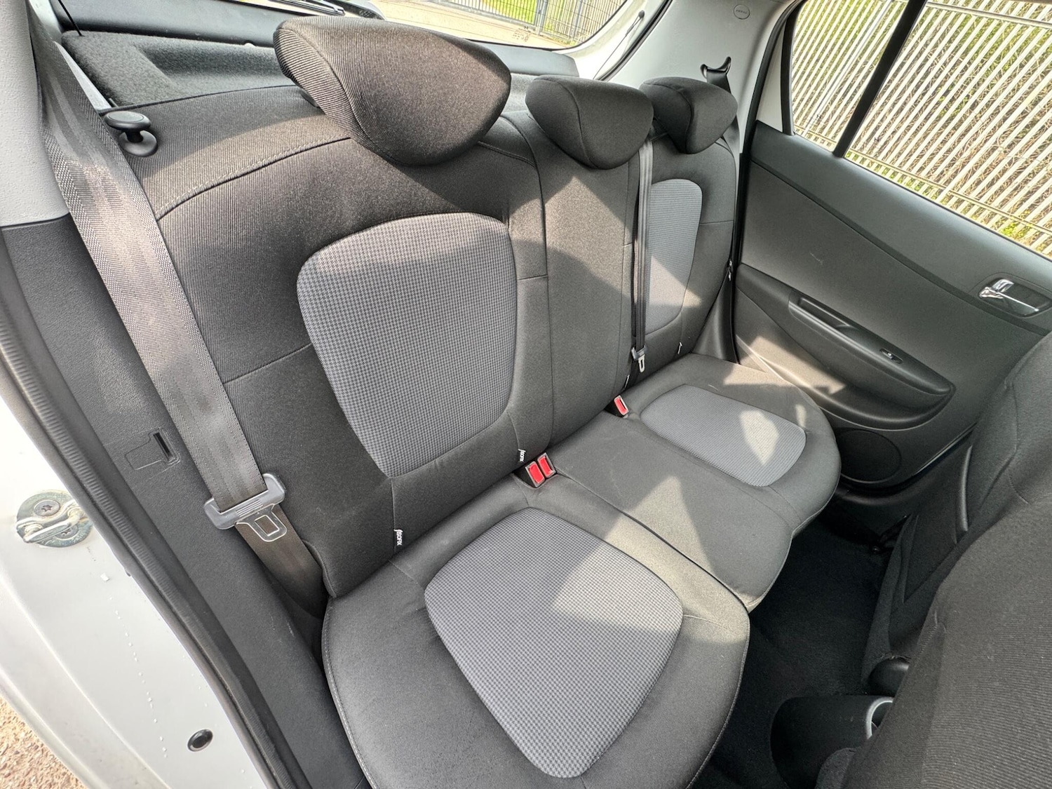 Used Hyundai i20 2012 for sale - 77982693: Photo 16