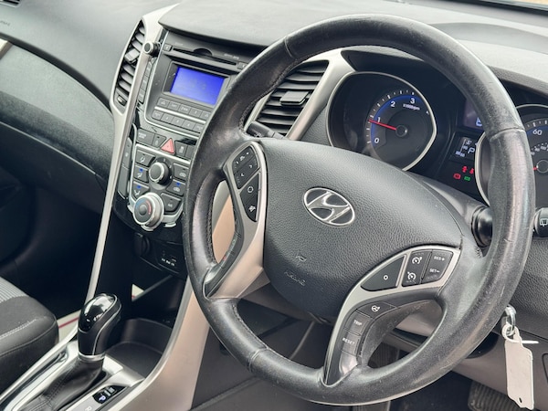 Used Hyundai i30 2012 for sale - 76200802: Photo 20