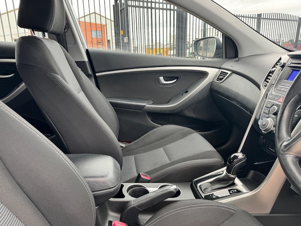 Used Hyundai i30 2012 for sale - 76200802: Photo 21