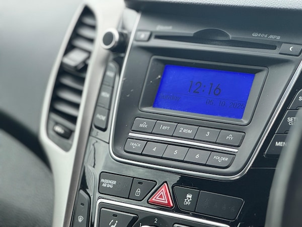 Used Hyundai i30 2012 for sale - 76200802: Photo 22