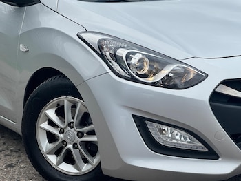 Used Hyundai i30 2012 for sale - 76200802: Photo 2