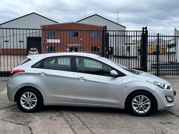 Used Hyundai i30 2012 for sale - 76200802: Photo 3
