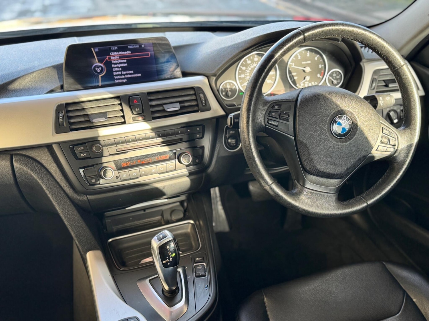 Used BMW 3 Series 2012 for sale - 76671663: Photo 18