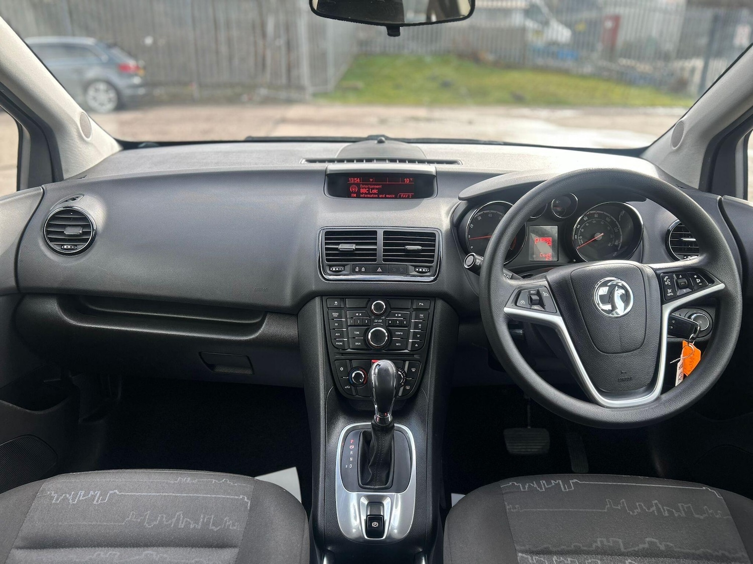 Used Vauxhall Meriva 2016 for sale - 77696310: Photo 13