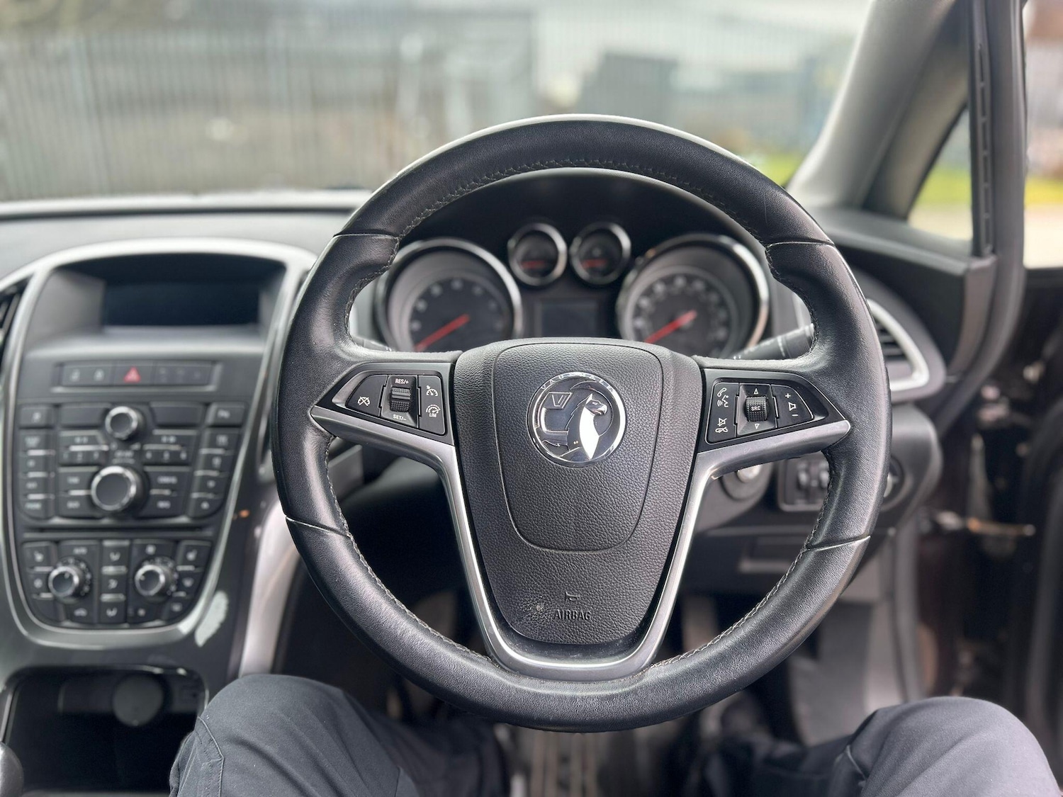 Used Vauxhall Astra 2013 for sale - 77799384: Photo 23