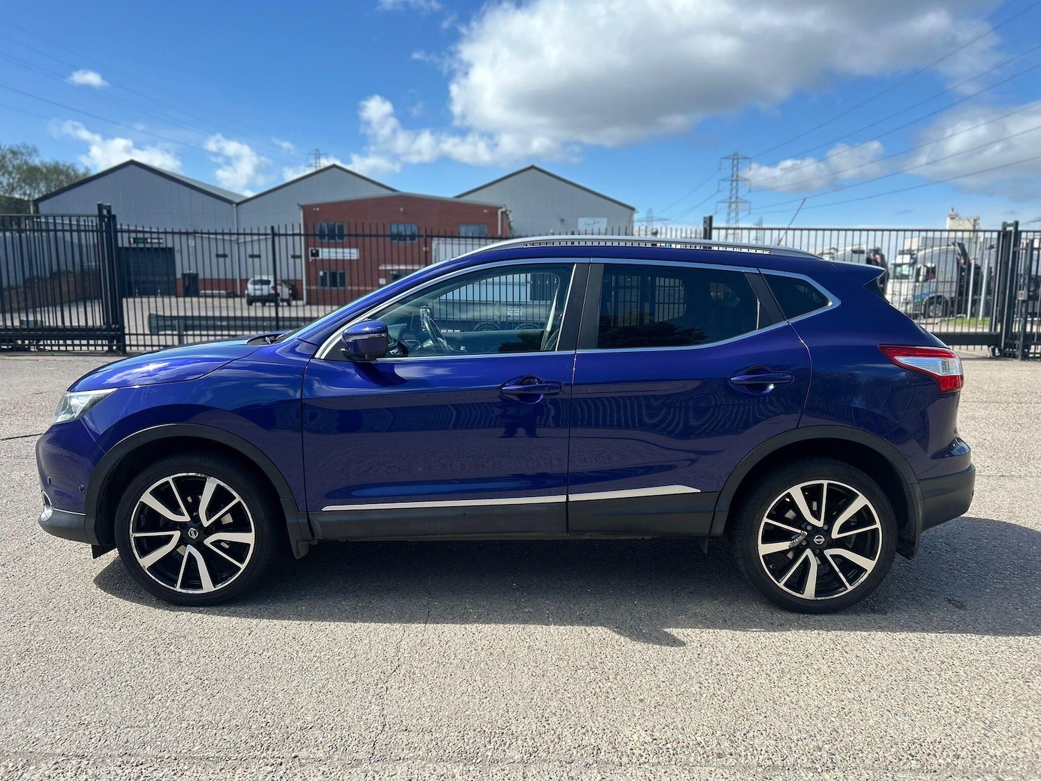 Used Nissan Qashqai for sale - 78214403: Photo 9