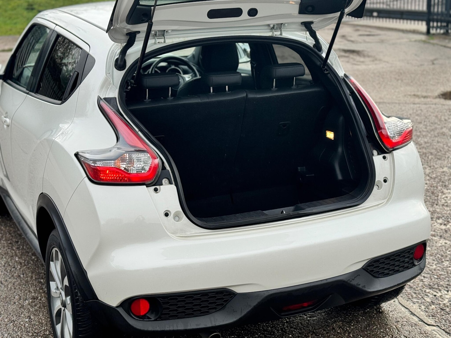 Used Nissan Juke 2018 for sale - 76866360: Photo 24