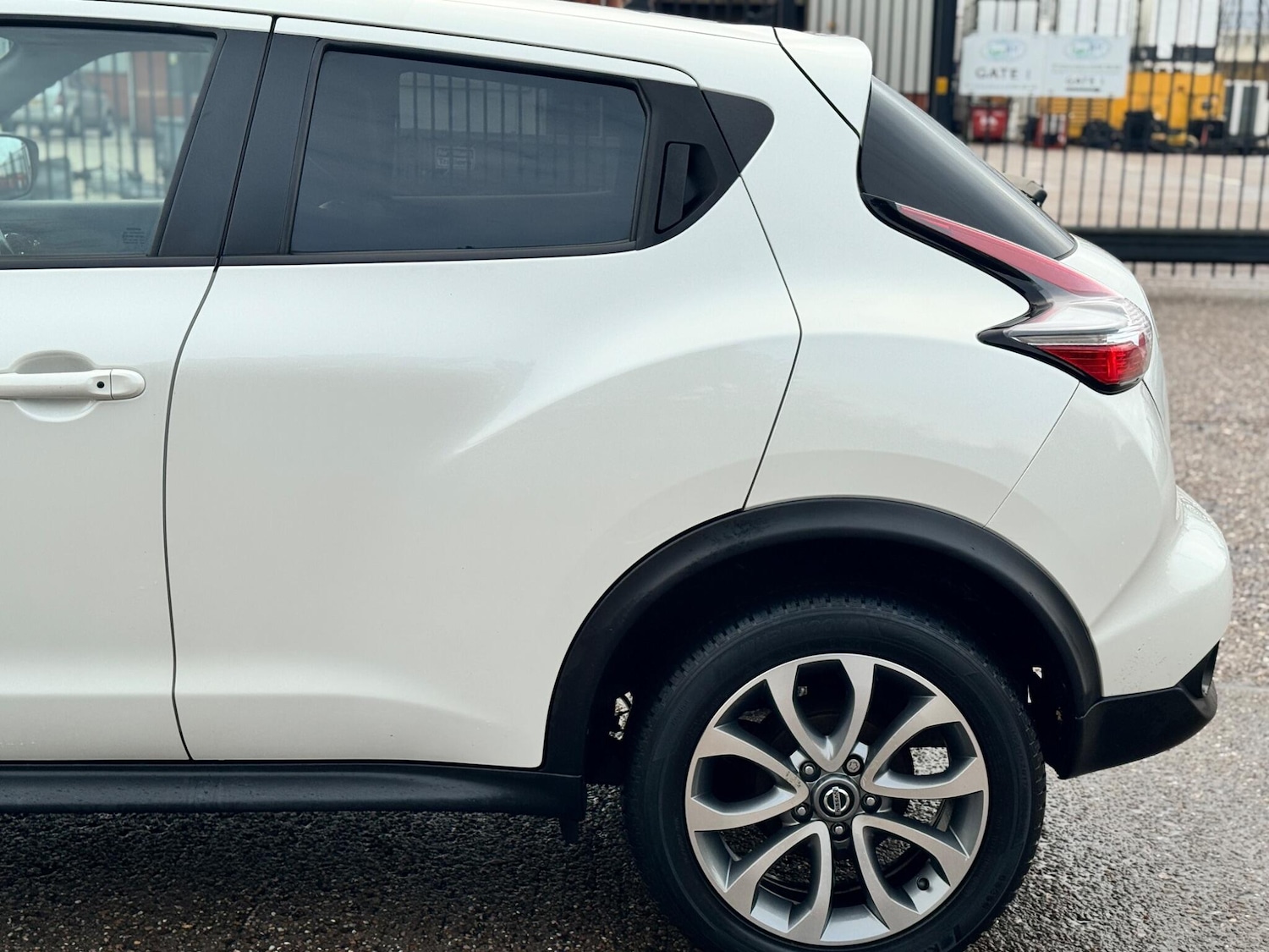 Used Nissan Juke 2018 for sale - 76866360: Photo 6