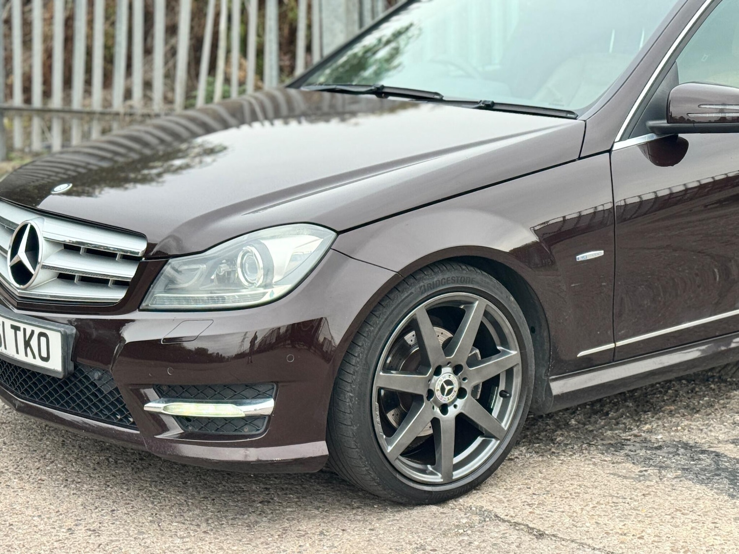 Used Mercedes-Benz C Class 2012 for sale - 76200430: Photo 3