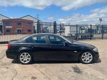 Used BMW 3 Series 2009 for sale - 76031408: Photo