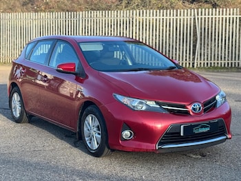 Used Toyota Auris 2013 for sale - 77057495: Photo