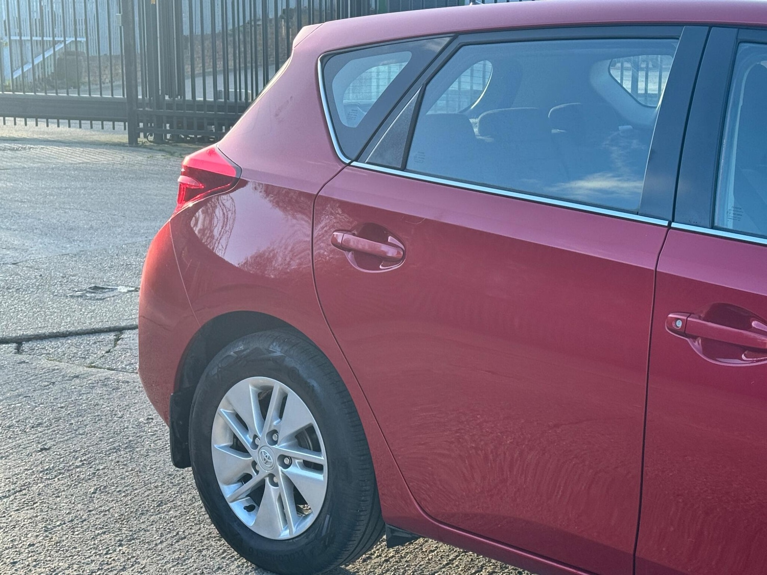 Used Toyota Auris 2013 for sale - 77057495: Photo 8