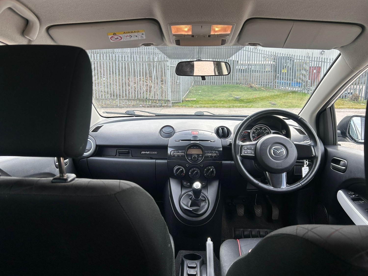 Used Mazda Mazda2 2014 for sale - 78141535: Photo 14