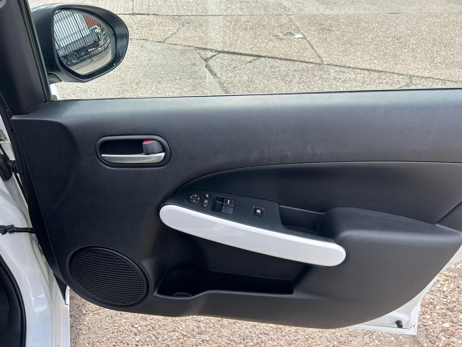 Used Mazda Mazda2 2014 for sale - 78141535: Photo 20