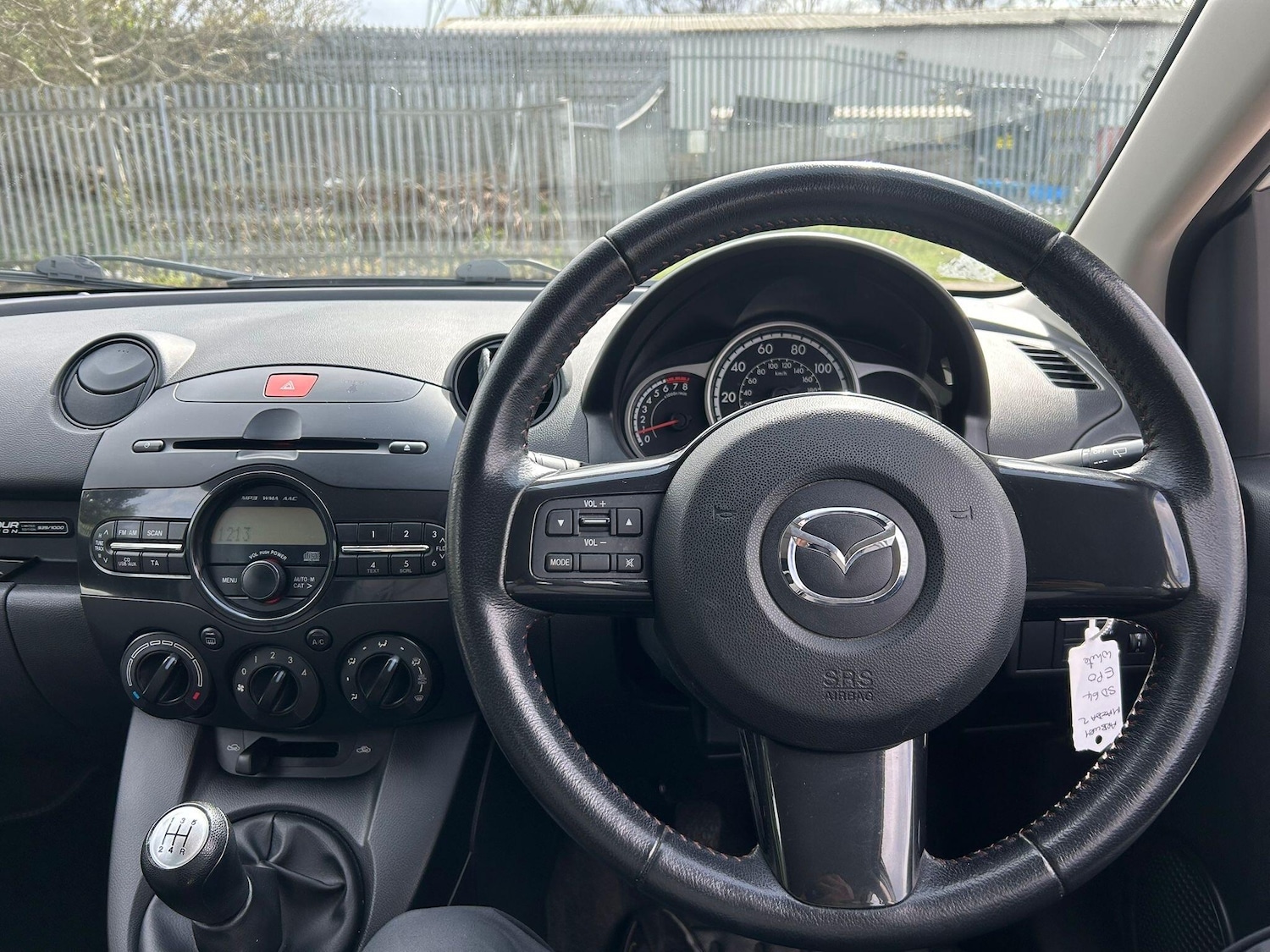 Used Mazda Mazda2 2014 for sale - 78141535: Photo 23