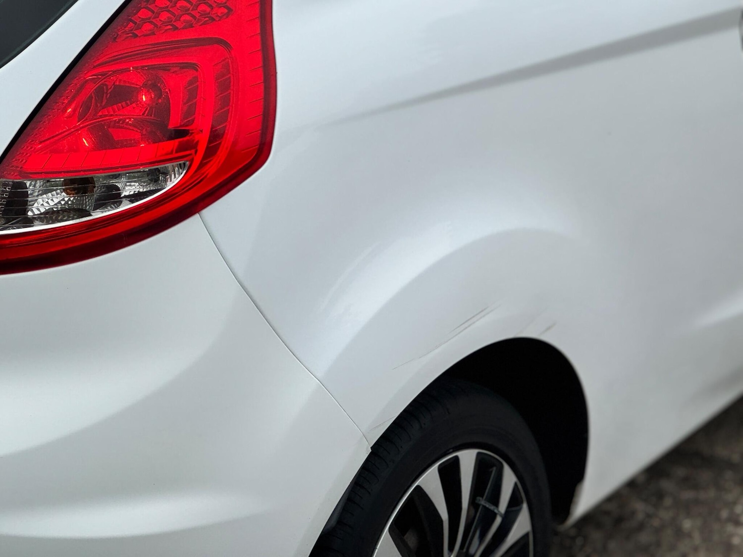 Used Ford Fiesta 2011 for sale - 76315111: Photo 10