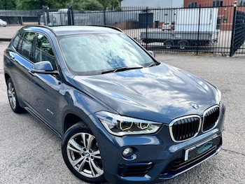 Used BMW X1 2015 for sale - 76032086: Photo