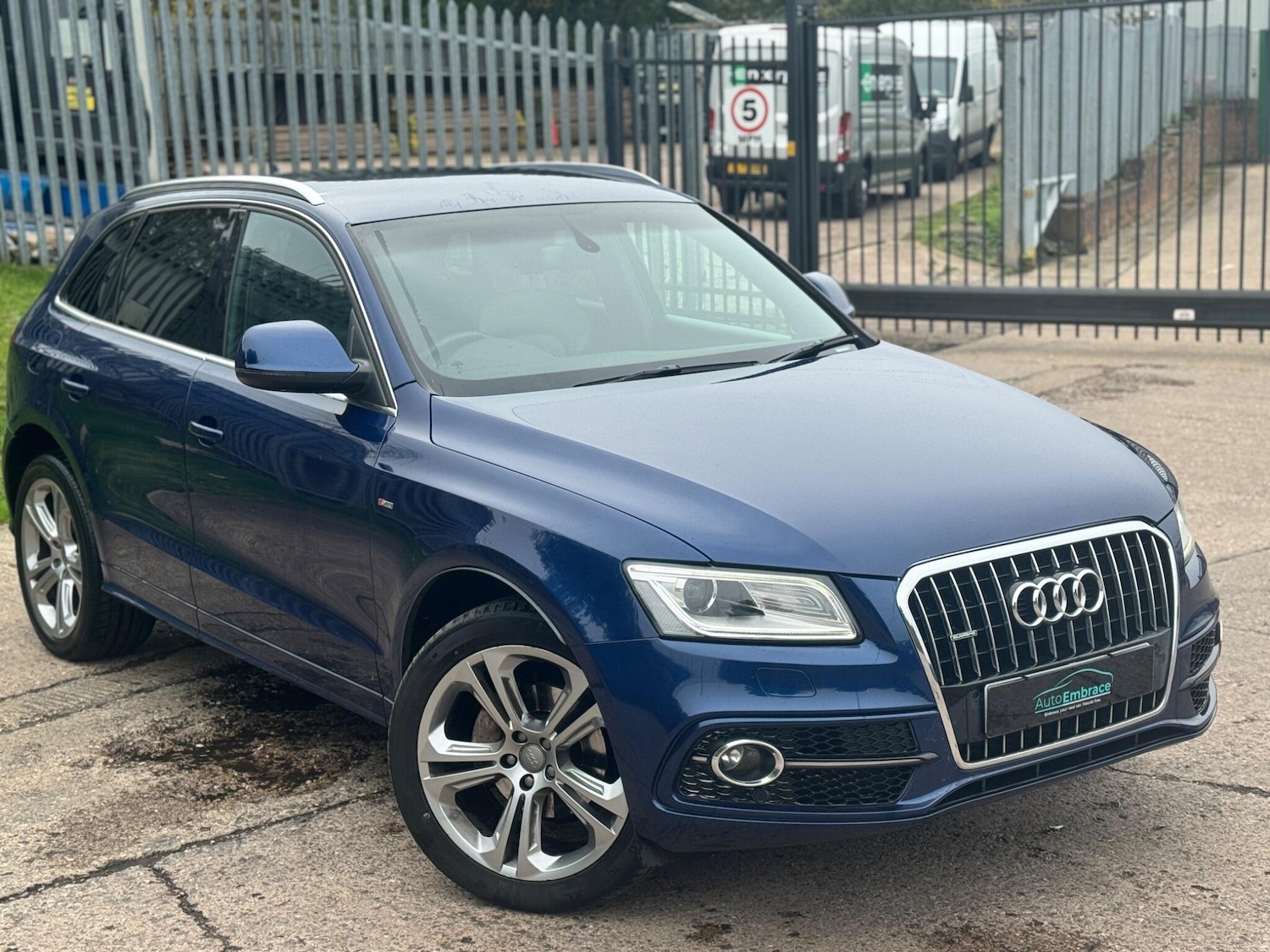 Used Audi Q5 2013 for sale - 76380621: Photo 2