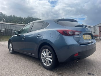 Used Mazda Mazda3 2015 for sale - 79688131: Photo