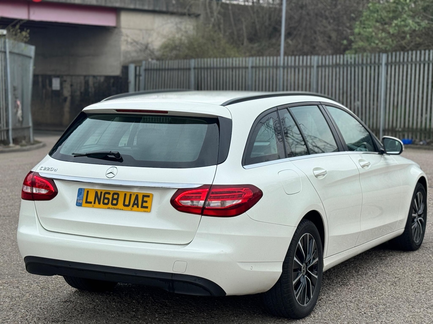 Used Mercedes-Benz C Class for sale - 77982441: Photo 11