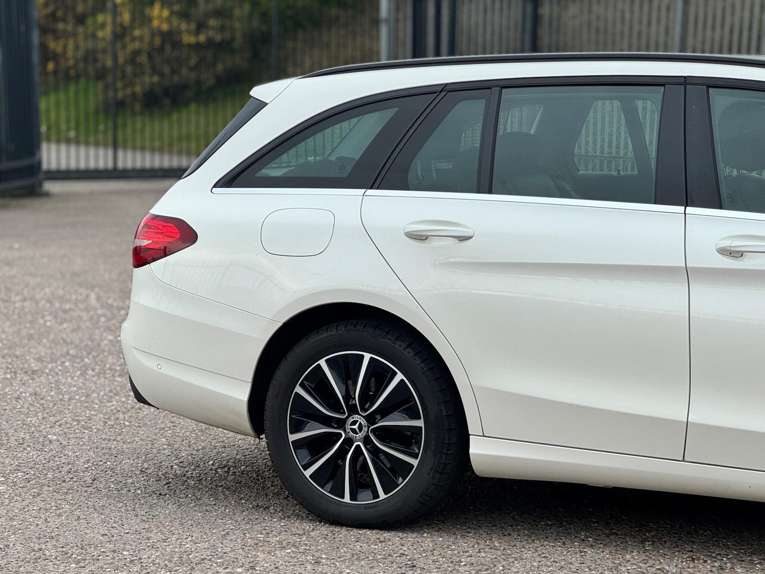 Used Mercedes-Benz C Class for sale - 77982441: Photo 5