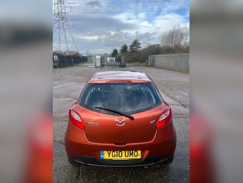 Used Mazda Mazda2 2010 for sale - 76993441: Photo