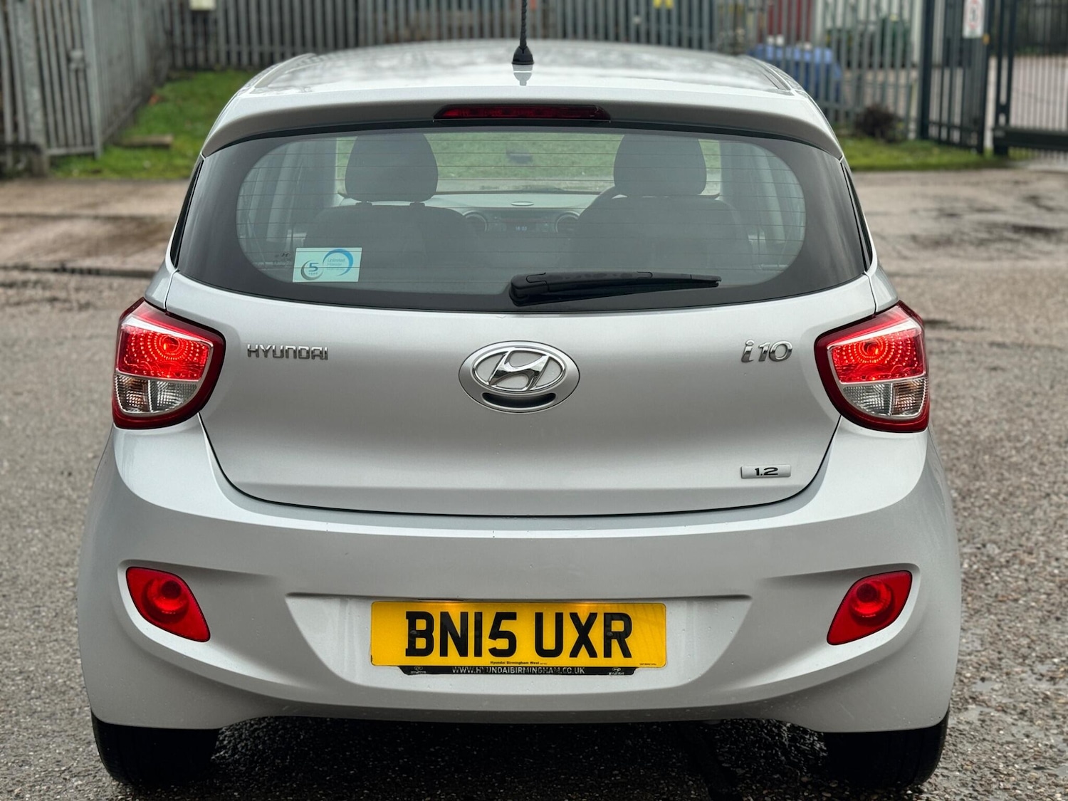 Used Hyundai i10 2015 for sale - 76865326: Photo 6