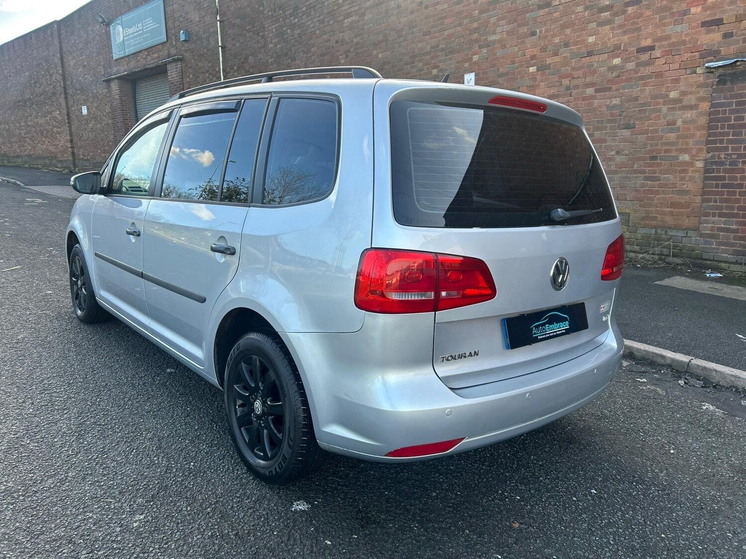 Used Volkswagen Touran for sale - 77683813: Photo 14