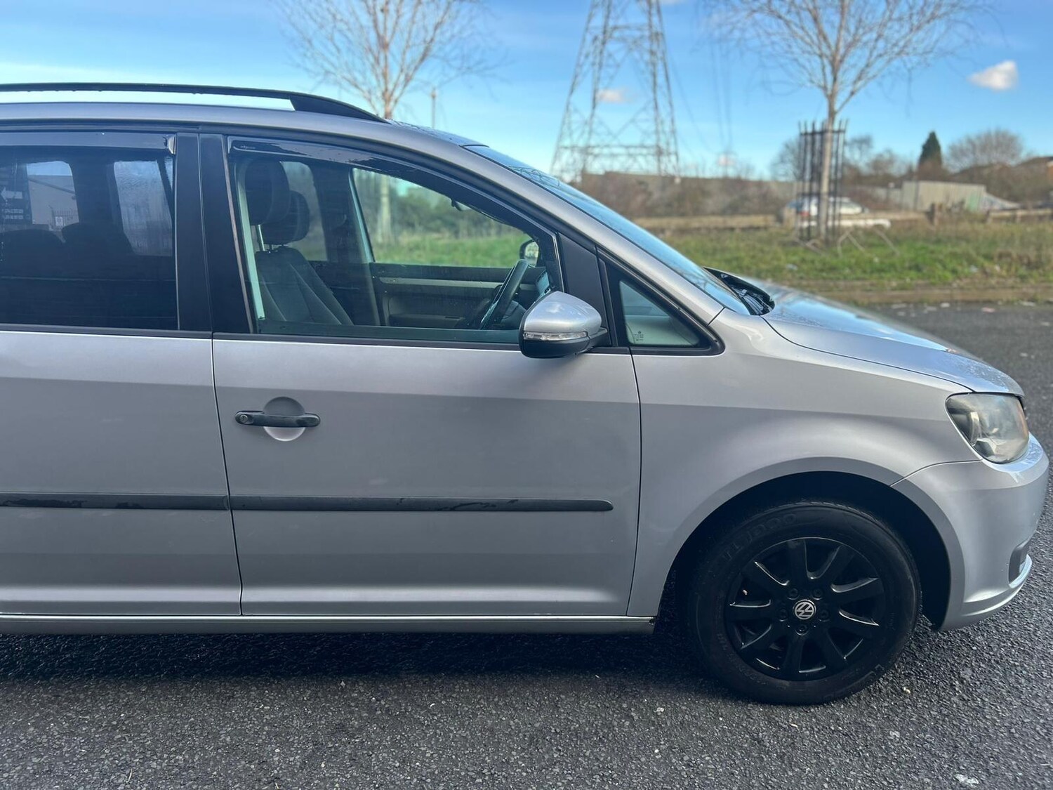 Used Volkswagen Touran for sale - 77683813: Photo 22