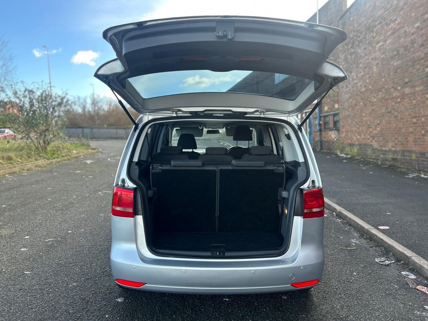 Used Volkswagen Touran for sale - 77683813: Photo 33