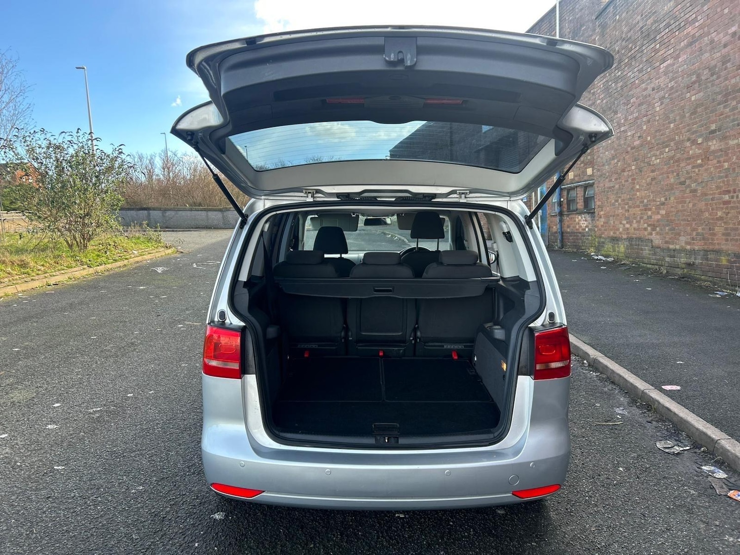 Used Volkswagen Touran for sale - 77683813: Photo 34