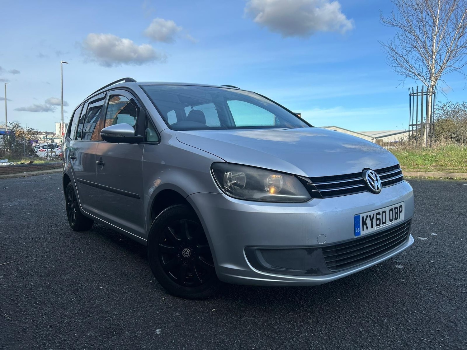 Used Volkswagen Touran for sale - 77683813: Photo 5