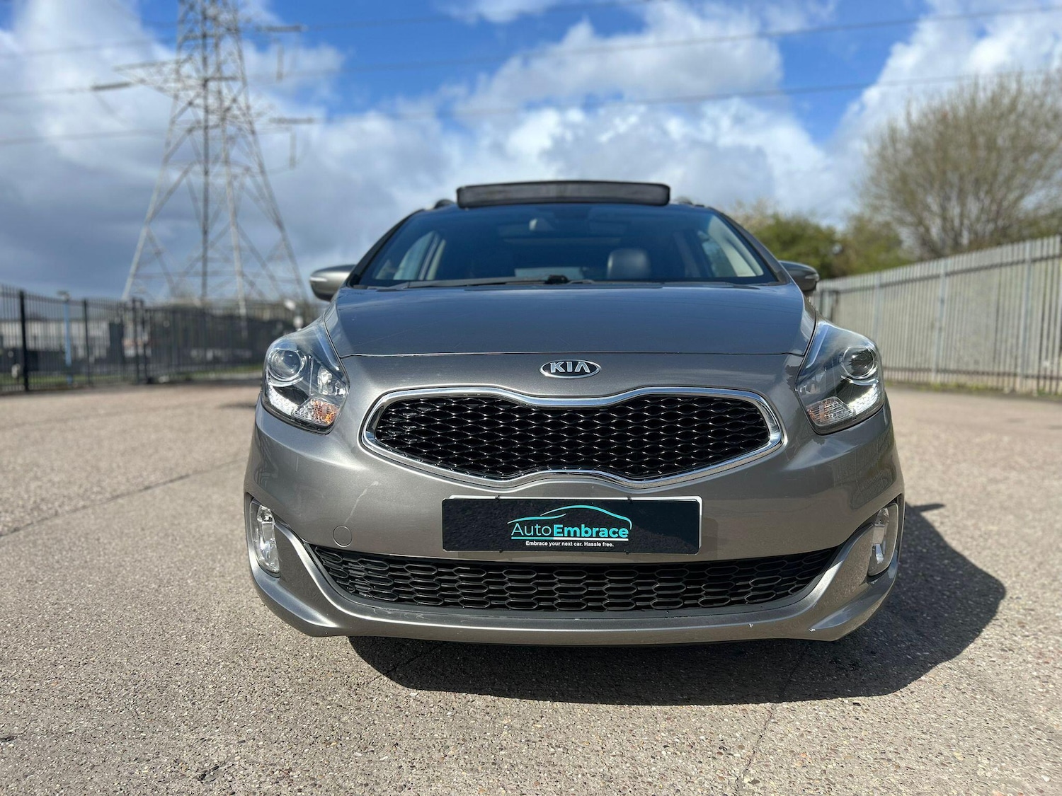 Used Kia Carens 2014 for sale - 78071830: Photo 2