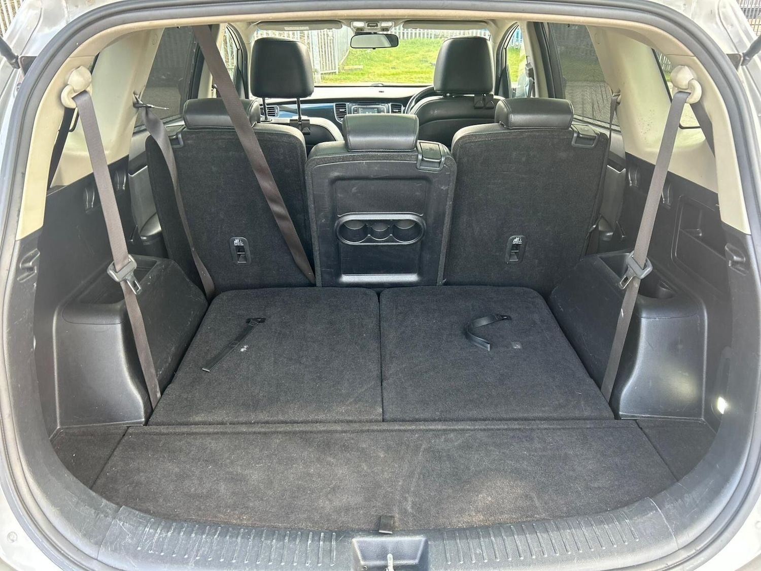 Used Kia Carens 2014 for sale - 78071830: Photo 21