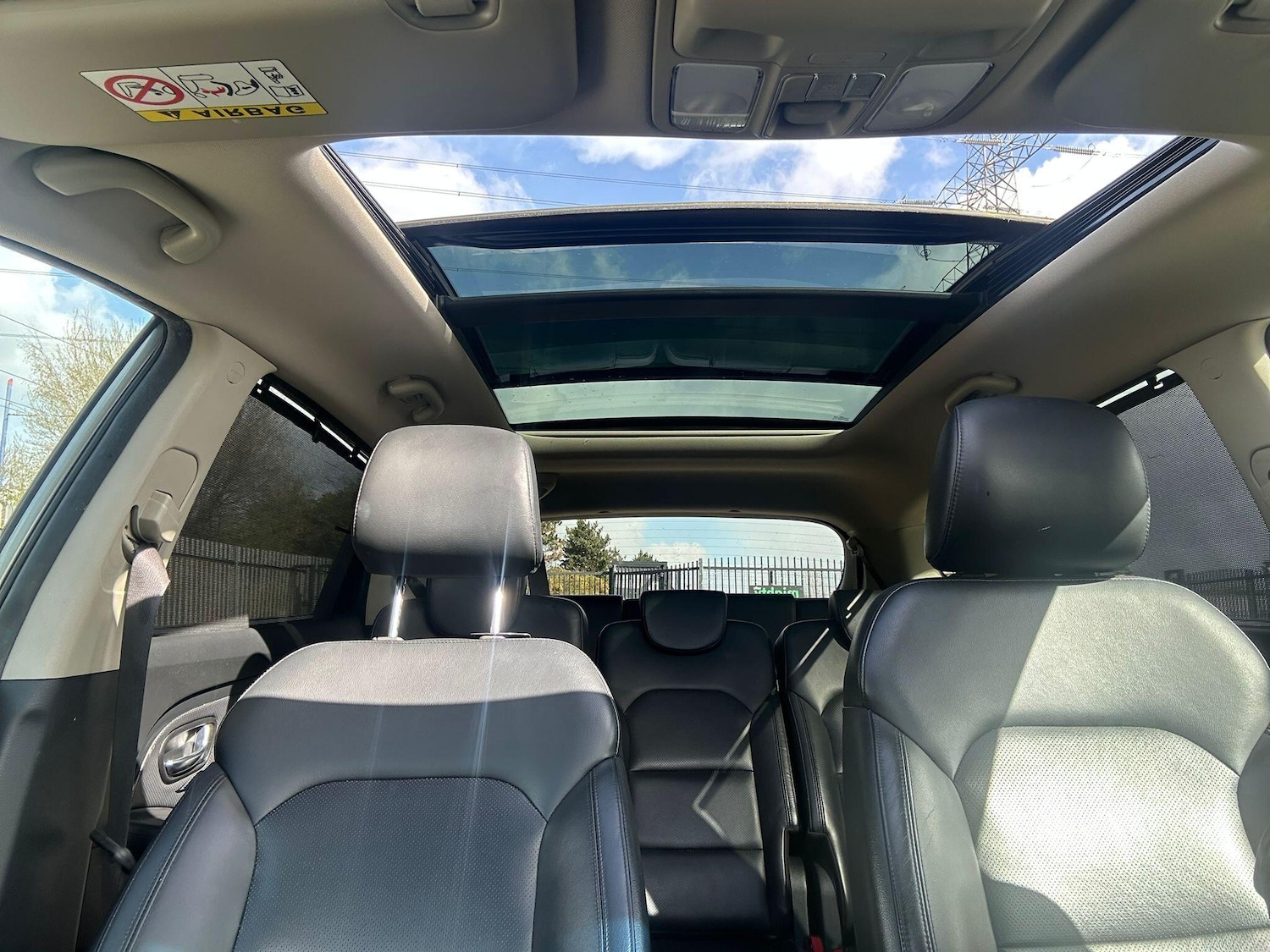 Used Kia Carens 2014 for sale - 78071830: Photo 25