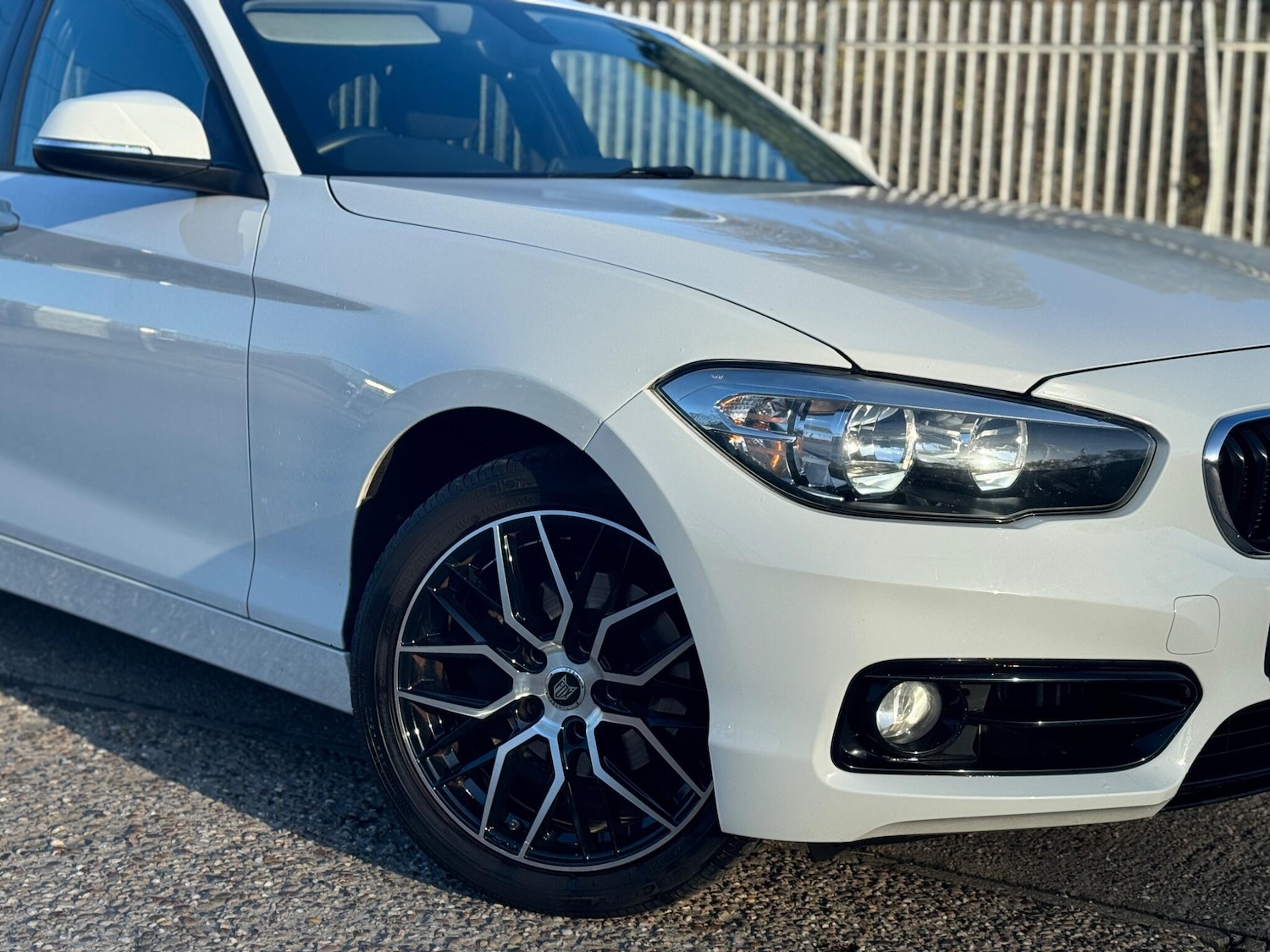 Used BMW 1 Series 2015 for sale - 77057292: Photo 2