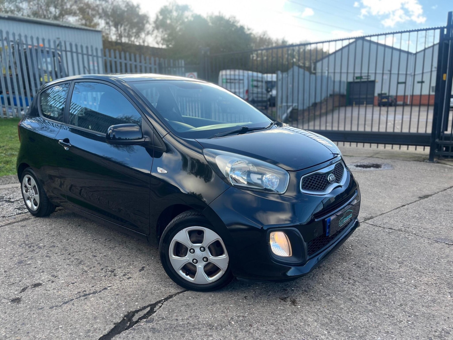 Used Kia Picanto 2012 for sale - 76456629: Photo 1