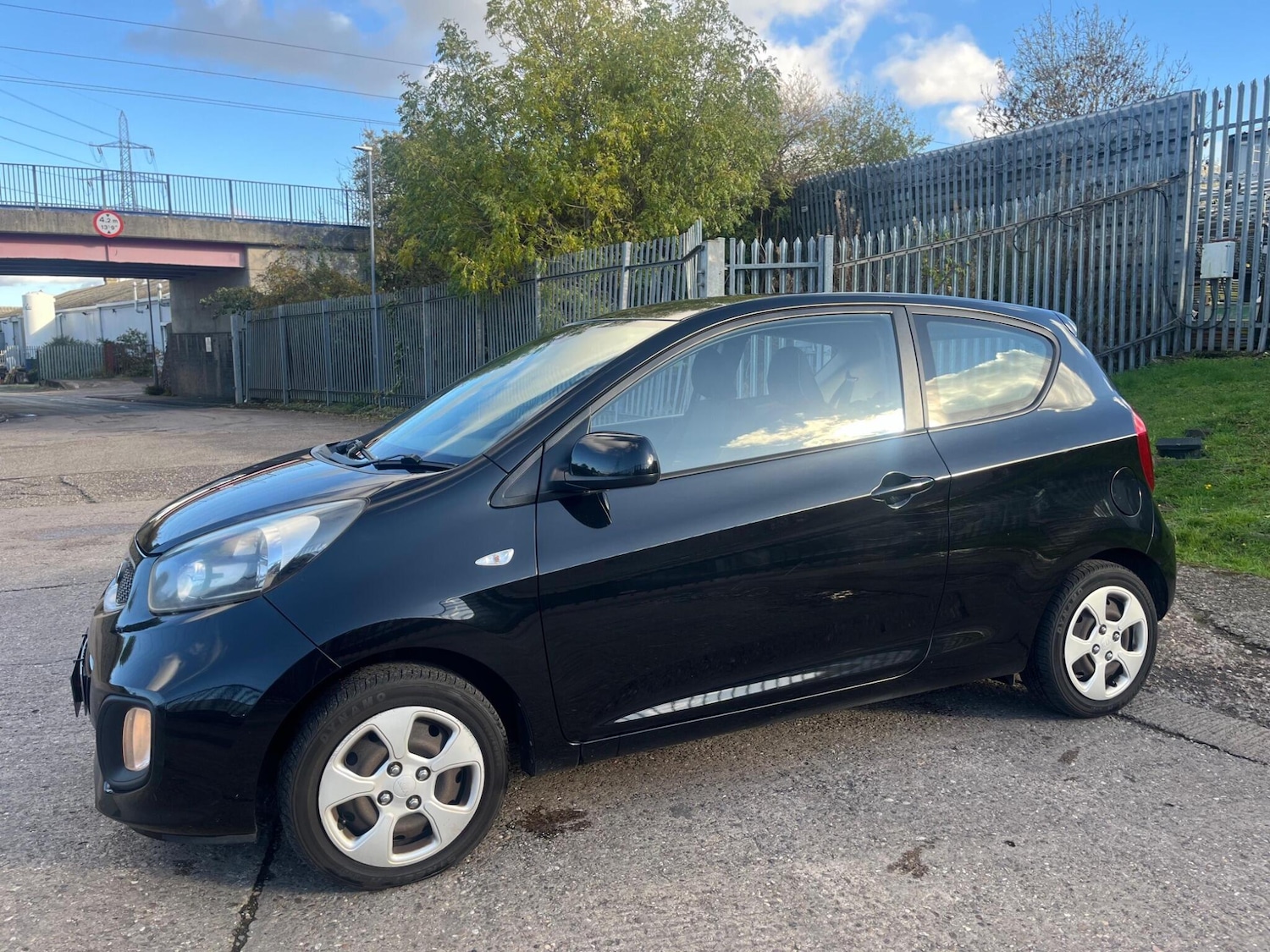 Used Kia Picanto 2012 for sale - 76456629: Photo 12