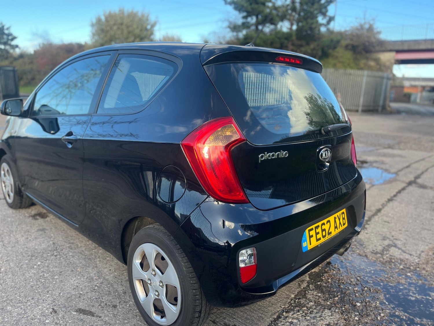 Used Kia Picanto 2012 for sale - 76456629: Photo 15