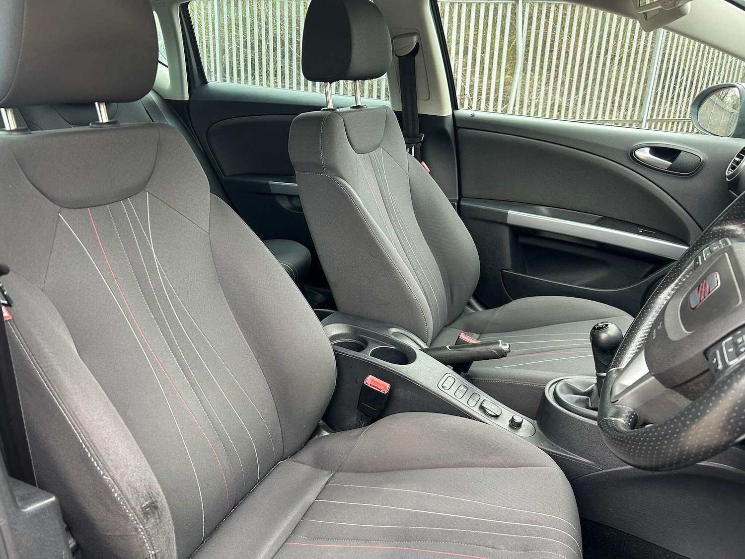 Used SEAT Leon 2012 for sale - 77799237: Photo 19