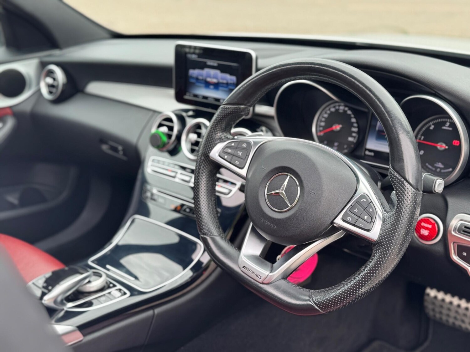 Used Mercedes-Benz C Class 2015 for sale - 76315247: Photo 18