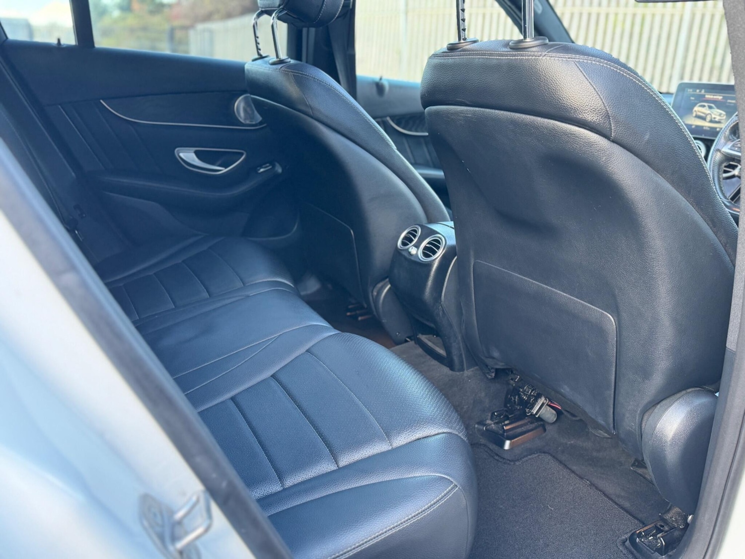 Used Mercedes-Benz GLC 2017 for sale - 76671341: Photo 16