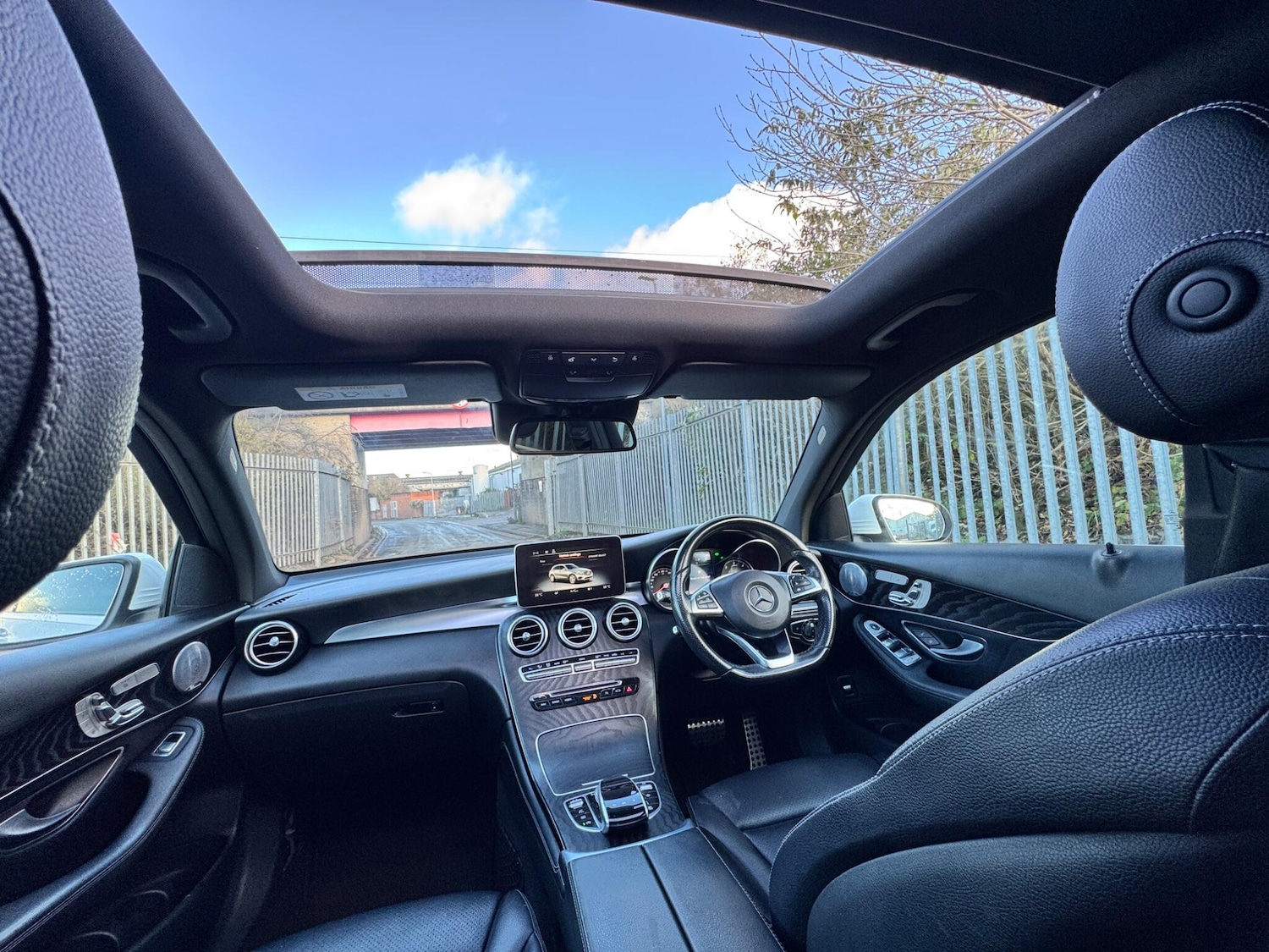 Used Mercedes-Benz GLC 2017 for sale - 76671341: Photo 18