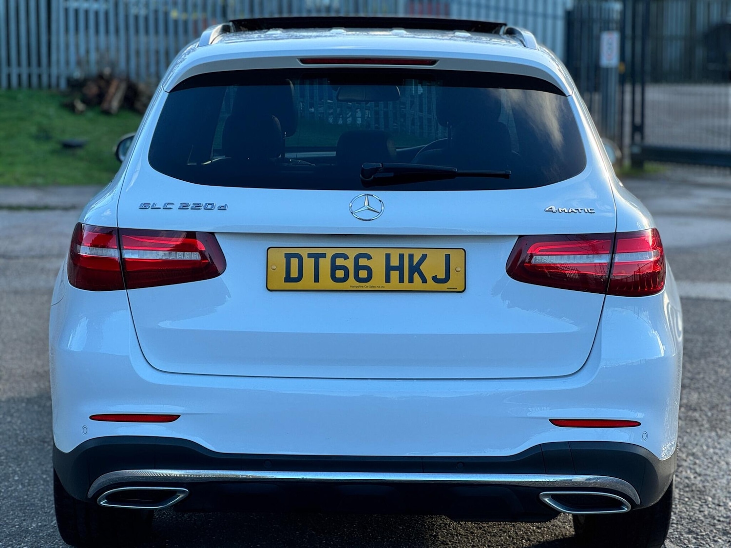 Used Mercedes-Benz GLC 2017 for sale - 76671341: Photo 8