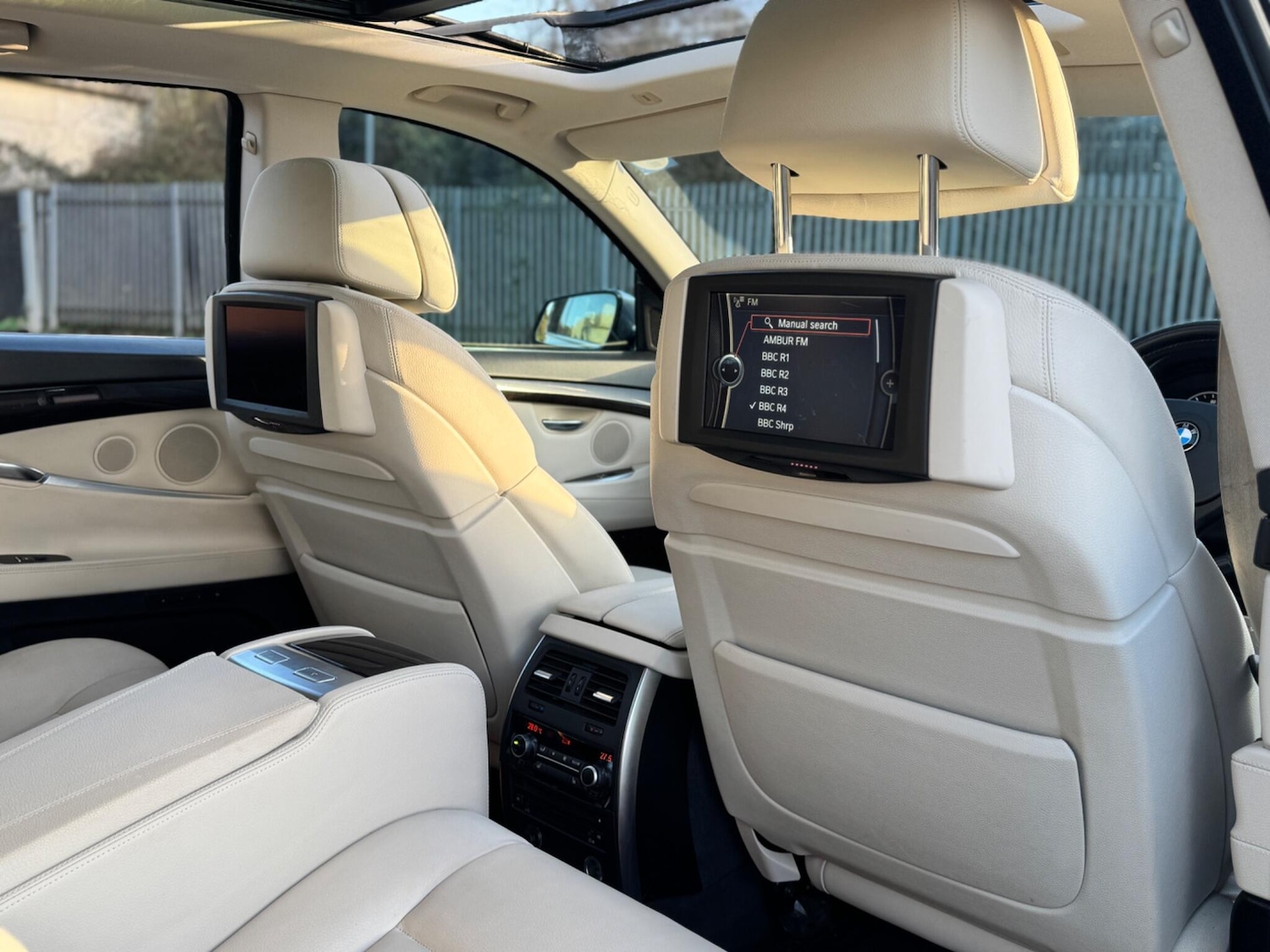 Used BMW 5 Series 2010 for sale - 76671383: Photo 11