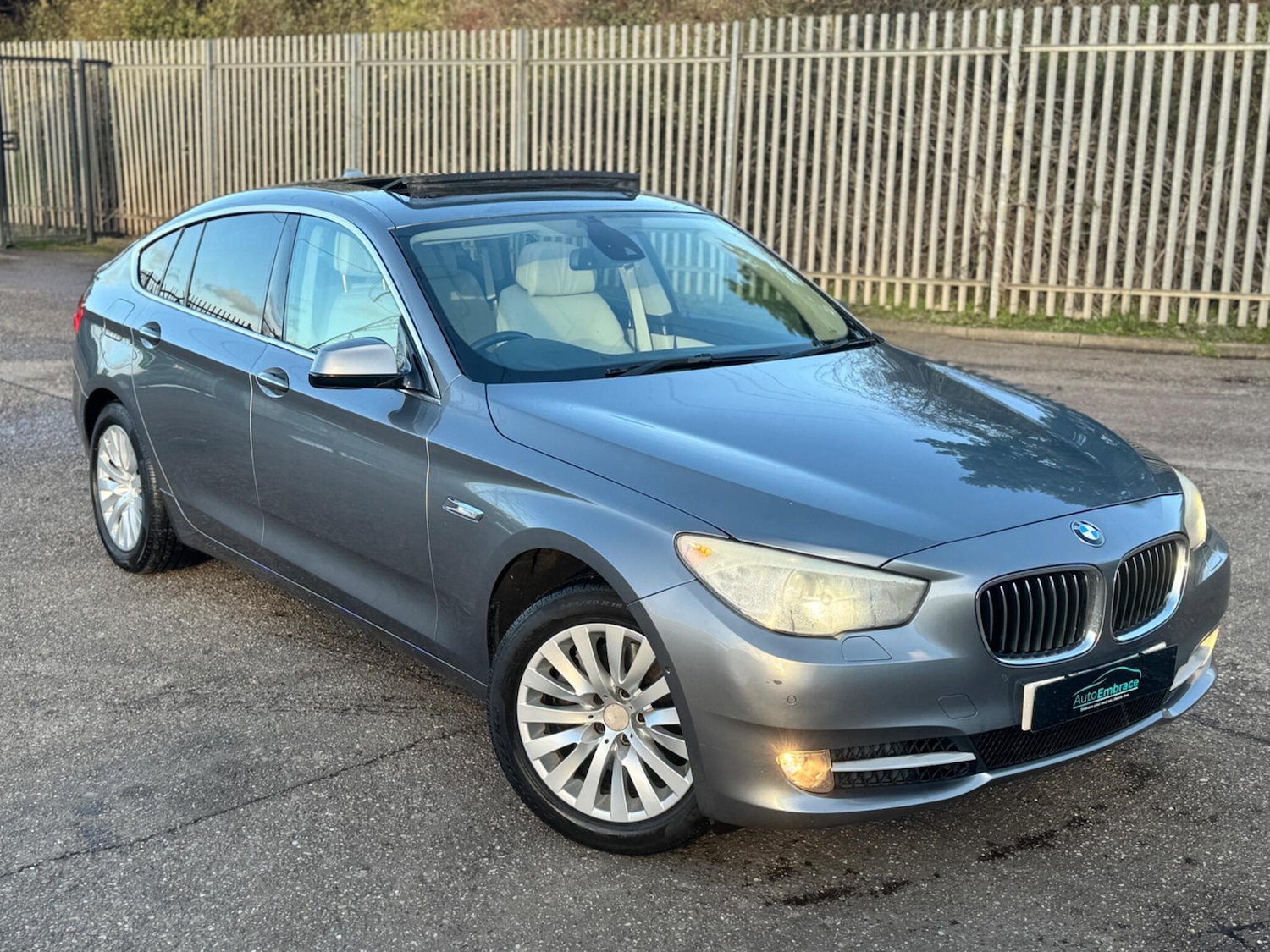 Used BMW 5 Series 2010 for sale - 76671383: Photo 3