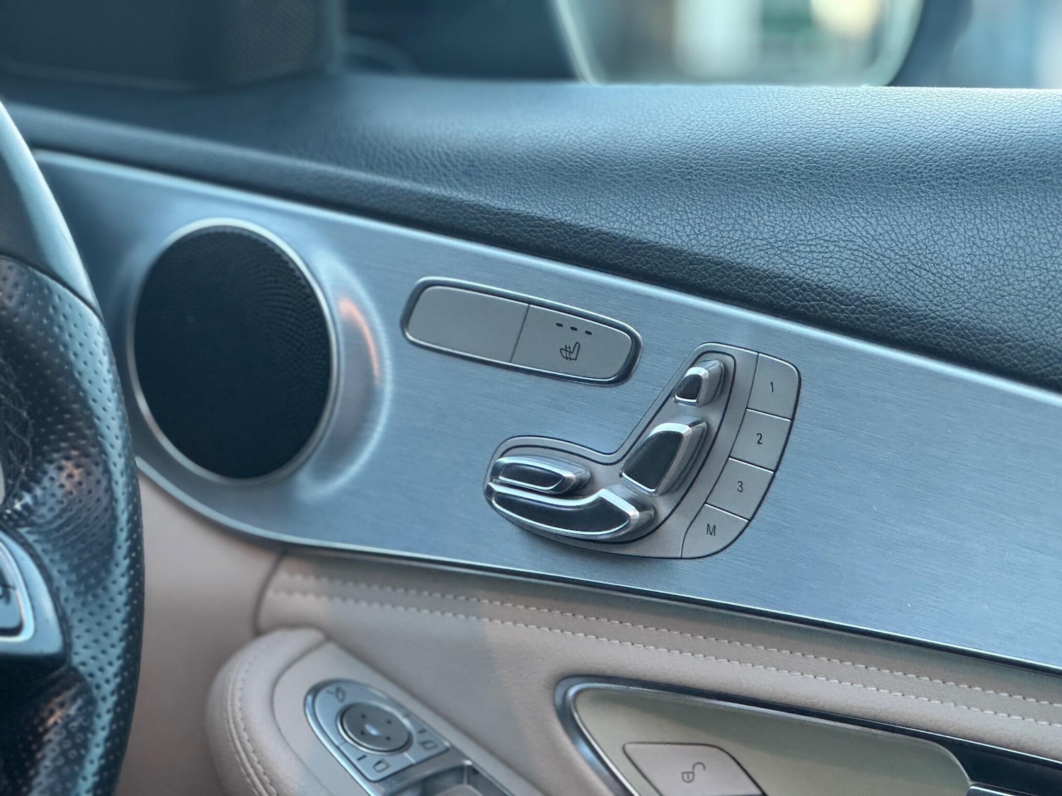 Used Mercedes-Benz C Class 2014 for sale - 77238565: Photo 17